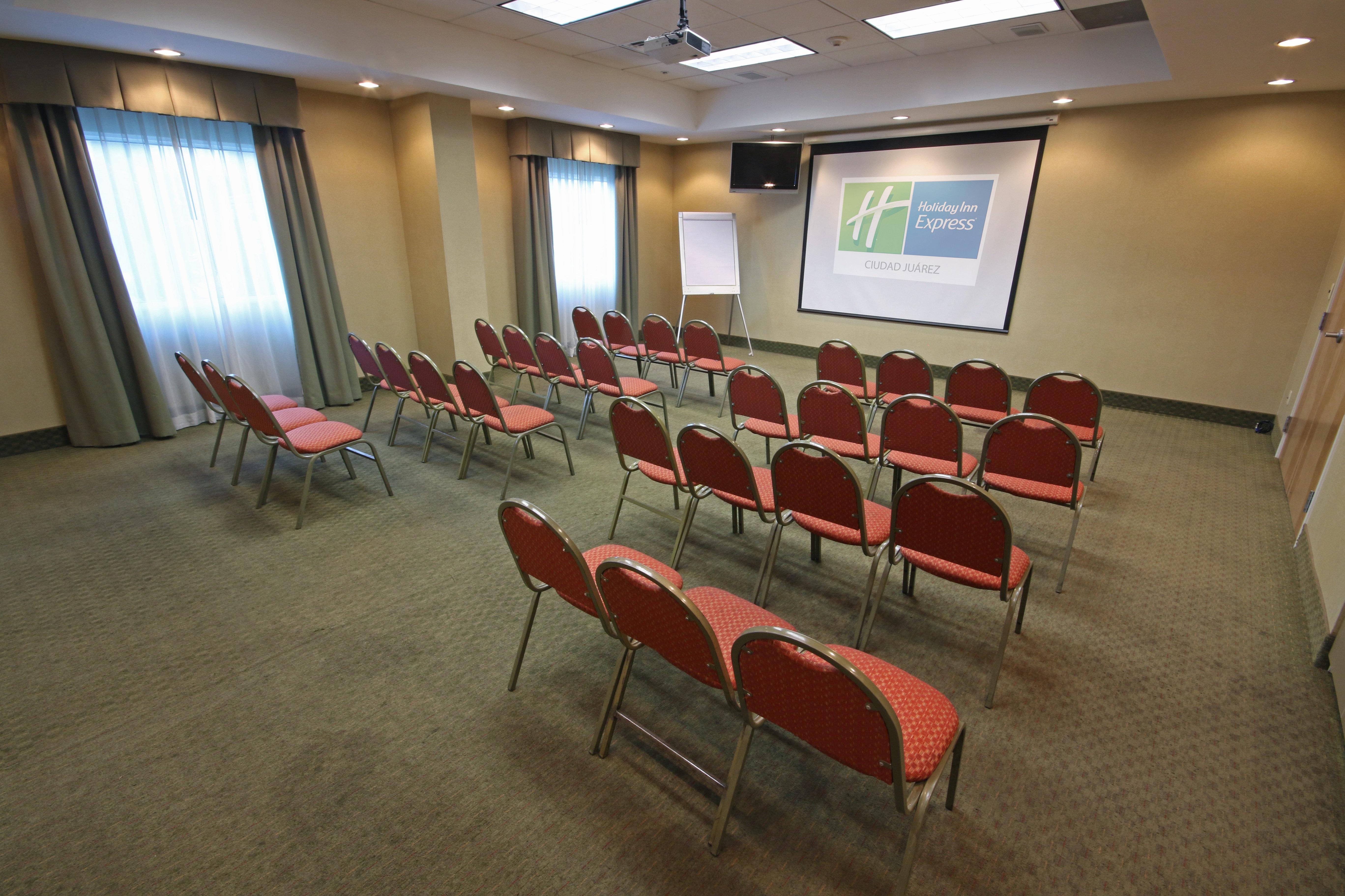 Holiday Inn Express Hotel & Suites Cd. Juarez - Las Misiones By Ihg מראה חיצוני תמונה