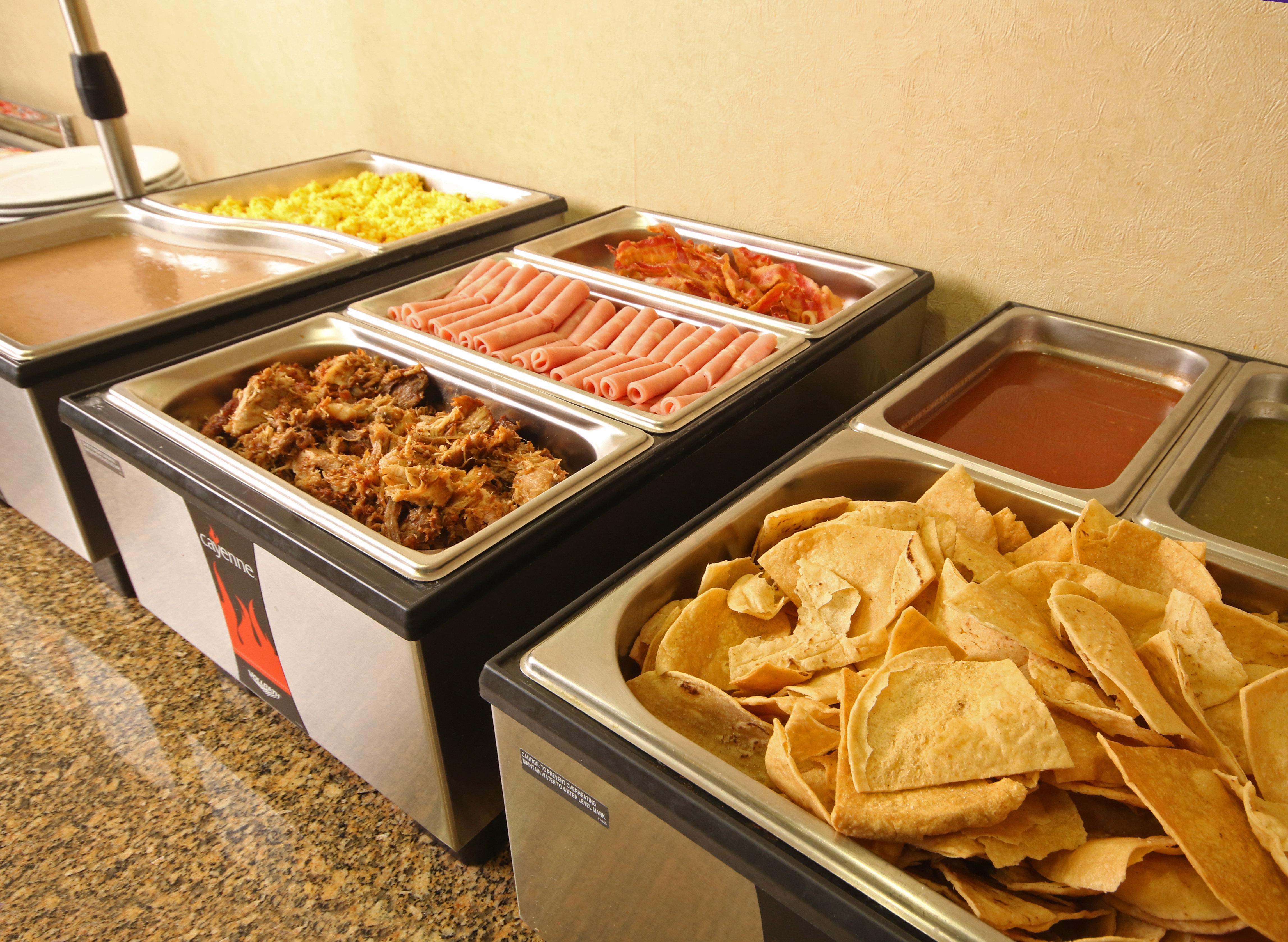 Holiday Inn Express Hotel & Suites Cd. Juarez - Las Misiones By Ihg מראה חיצוני תמונה