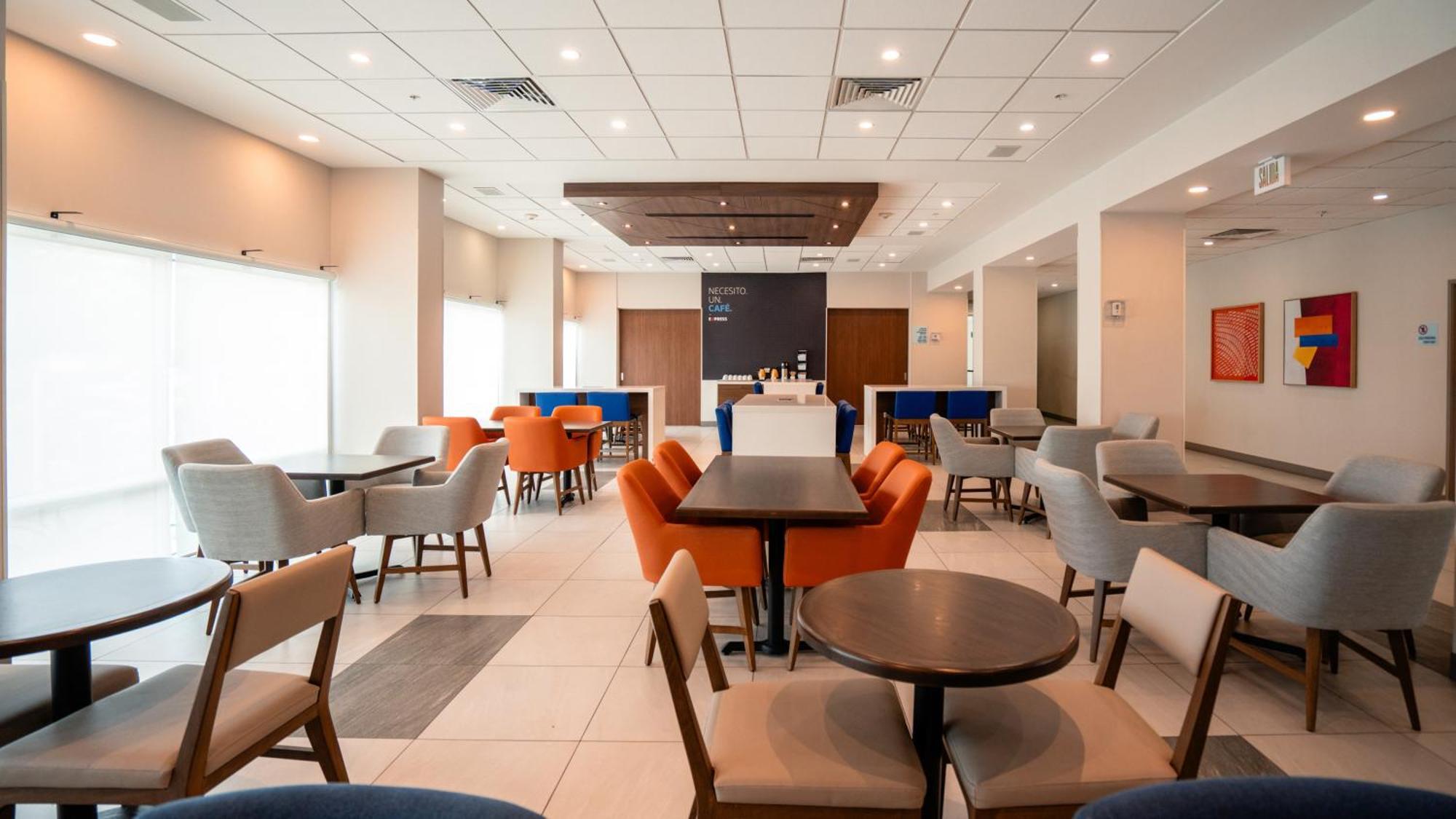Holiday Inn Express Hotel & Suites Cd. Juarez - Las Misiones By Ihg מראה חיצוני תמונה